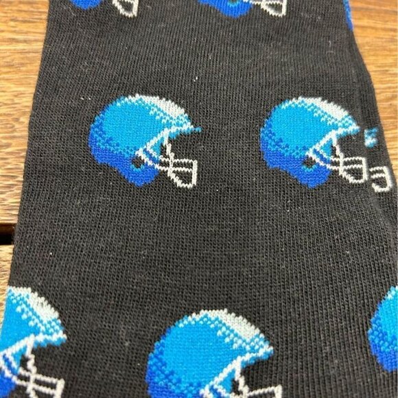 The HOT SOX co. Men’s black football socks. Great for the office or casual wear. - Picture 2 of 7